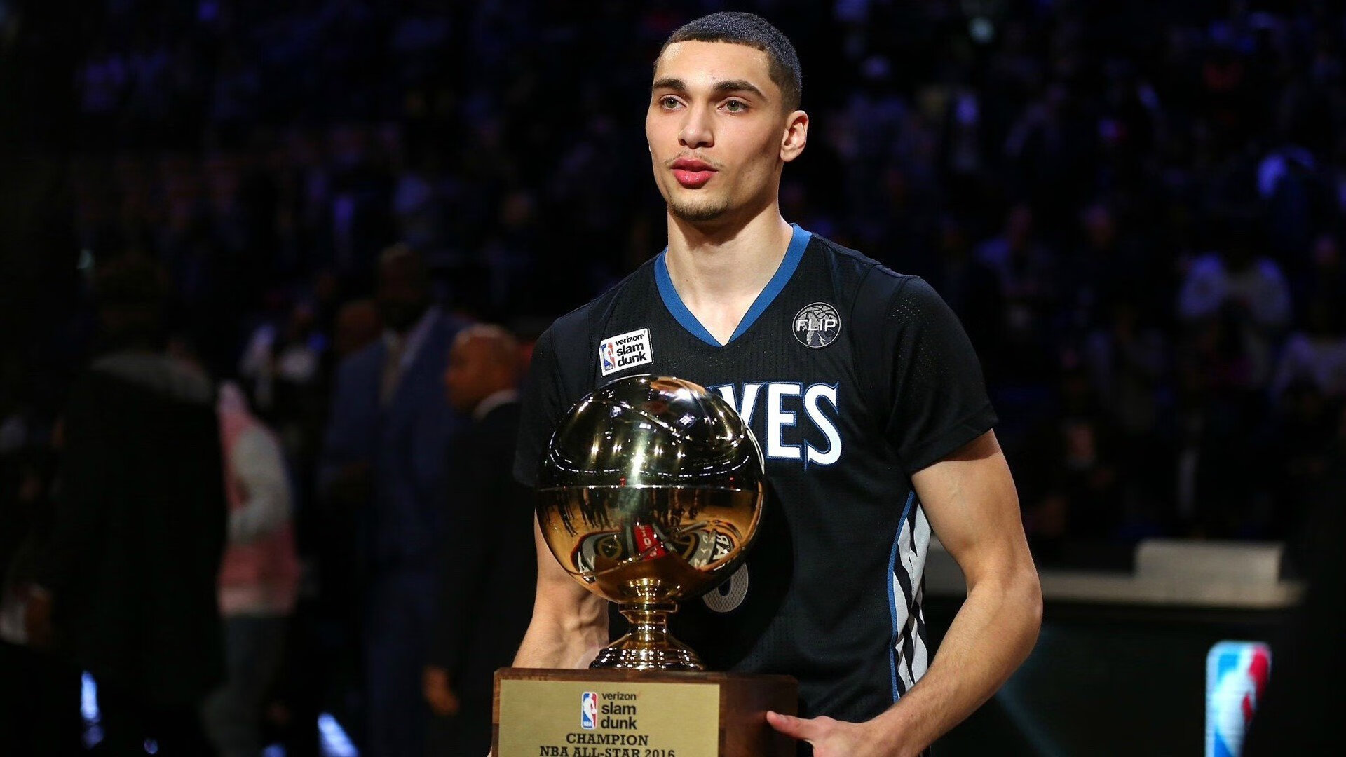 西班牙国家队迎来新主帅，恩里克接任